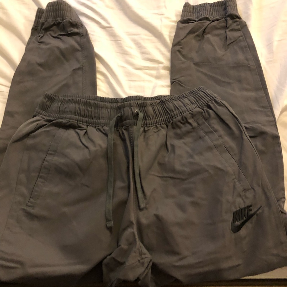 Nike tapered sweatpants